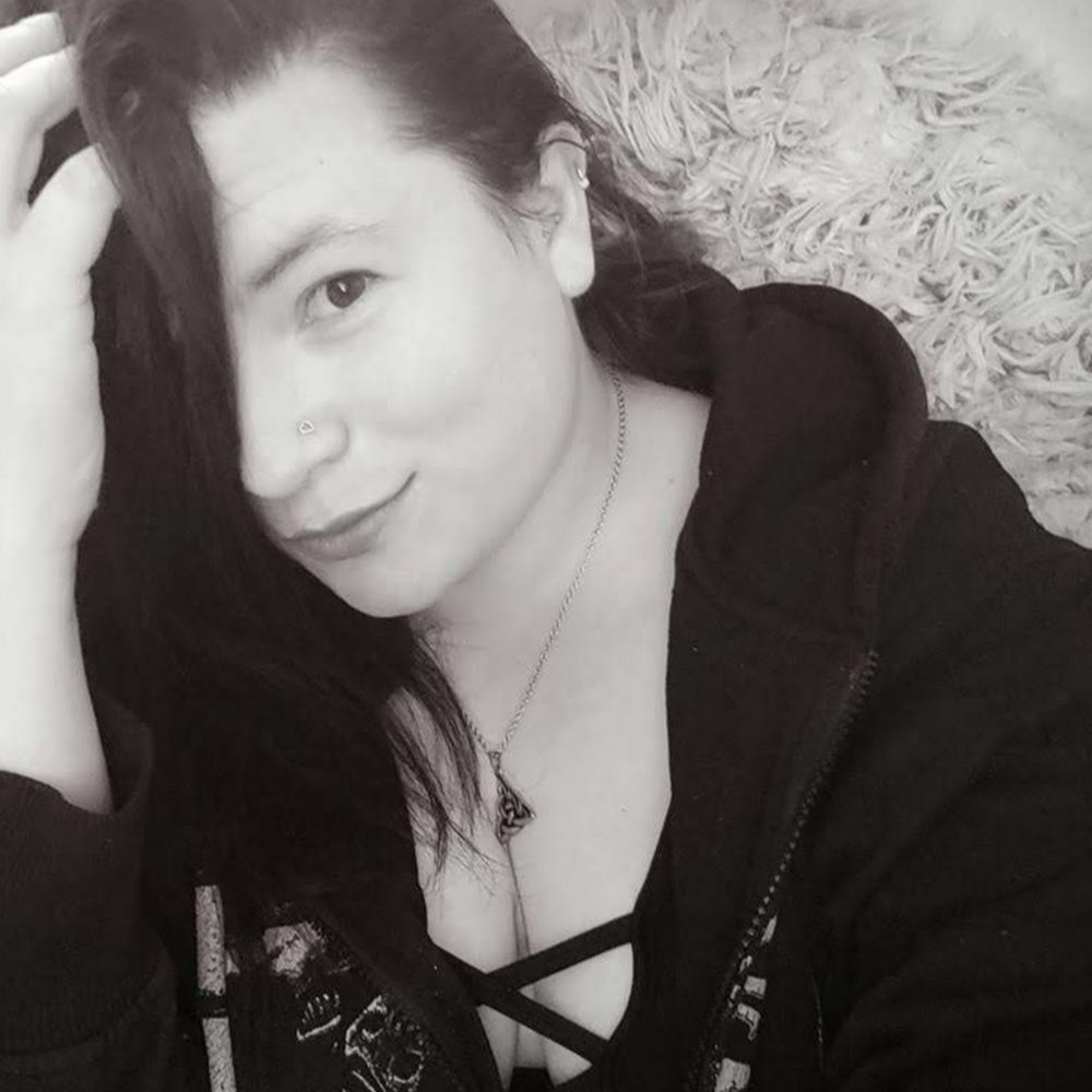 Meet your Posher, Hailey